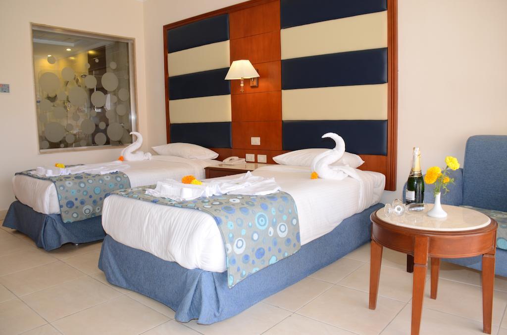 Rehana Sharm Resort - Aquapark & Spa - Couples And Family Only -Premium Ultra All-Inclusive 24H Oda fotoğraf